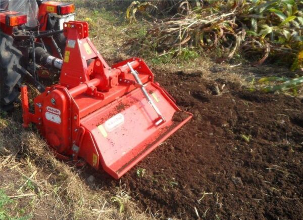 Fresa per trattore MASCHIO modello A zappatrice leggera