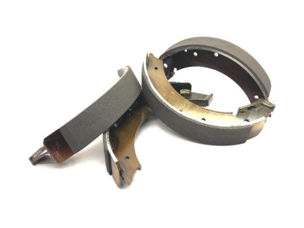 Ganasce freni per trattori Antonio Carraro dalla serie 17 alla serie 32 codice 33305013